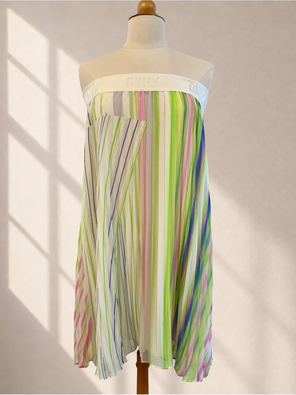 DKNY Scissor Pleated Pastel Stripe Midi Skirt L Y2K Resort Art Print